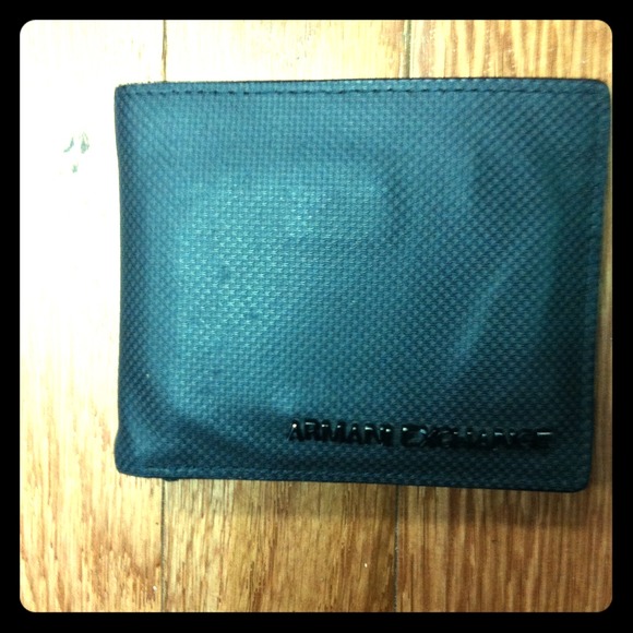 Armani exchange wallet