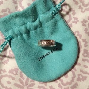 Size 7 Tiffany ring