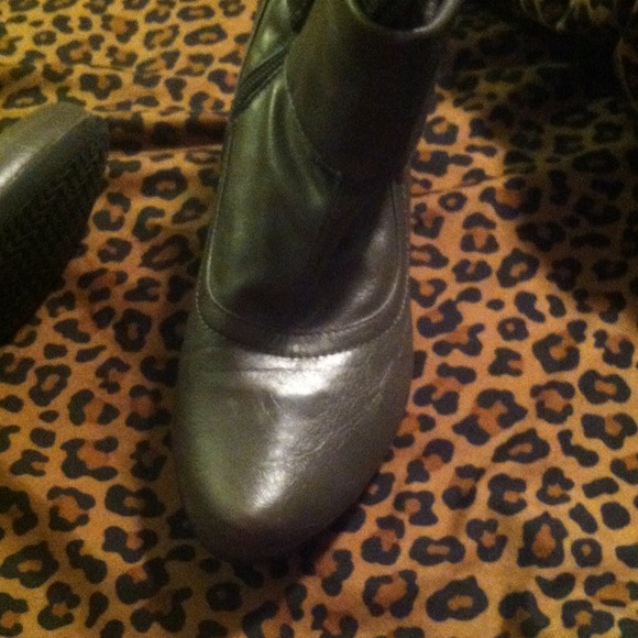 Booties! - Picture 3 of 4