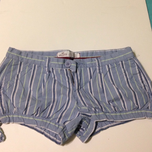 Hollister striped shorts in size 3