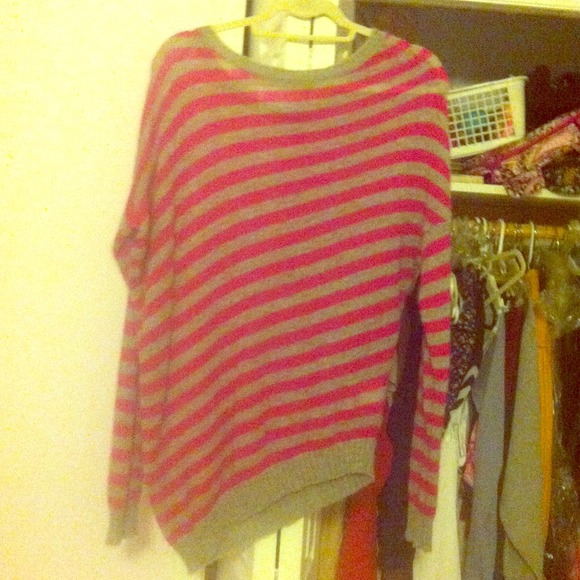 Oversized sweater - Picture 1 of 3