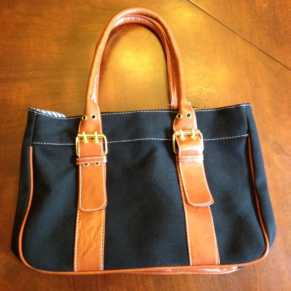 New Purse! Navy Blue with 3 Compartments