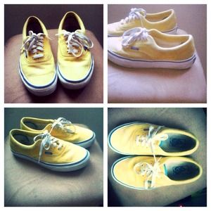 •¥Reduced¥• Yellow&blue Vans!