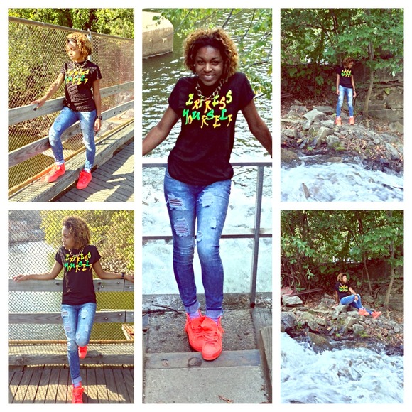 EXPRESS YOURSELF T SHIRT