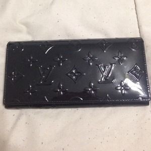 Designer inspired black leather wallet