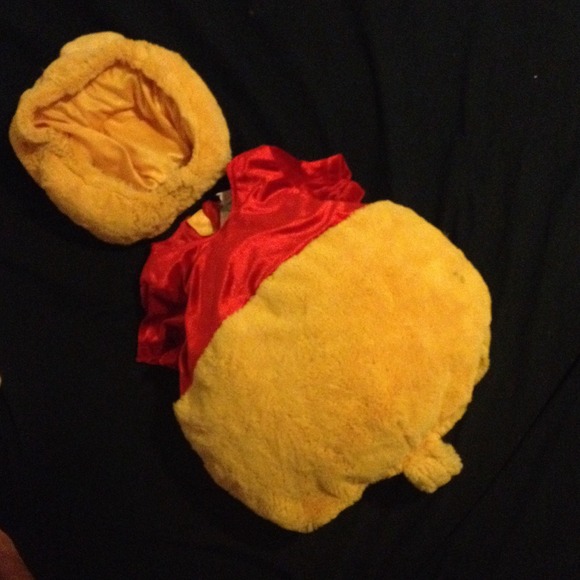 Authentic Winnie the Pooh Halloween costume