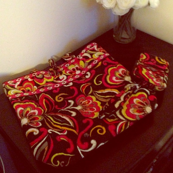 Vera Bradley  Puccini tote bag & matching wristlet