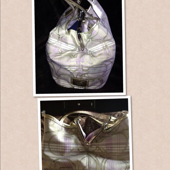 *****SOLD**** Coach handbag - Picture 3 of 4