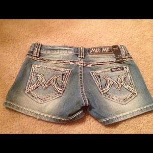 Miss Me jean shorts!! Adorable new with tag!!