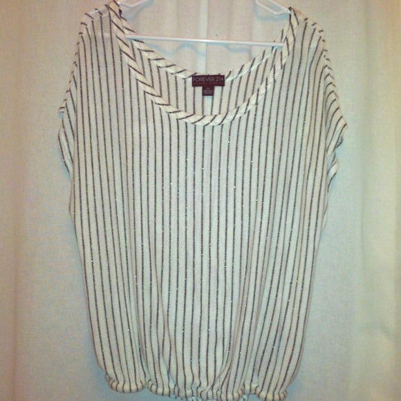 Forever 21 Plus top.