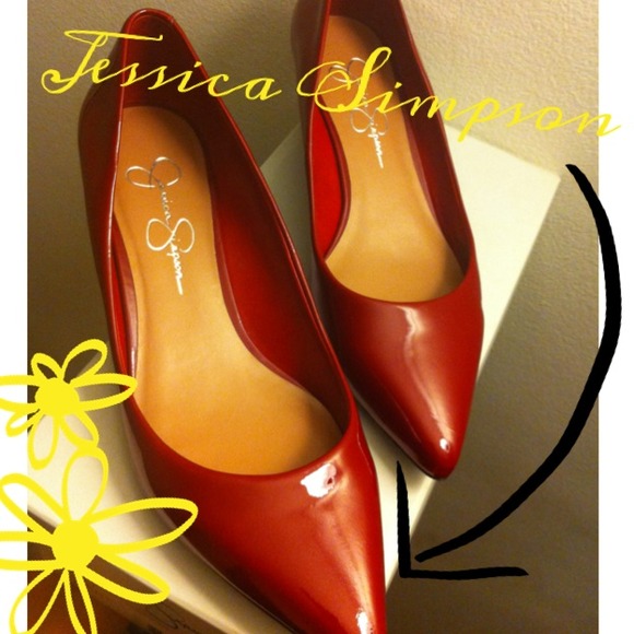 🚨REDUCED🚨Jessica Simpson// Rosse Wedge Pump