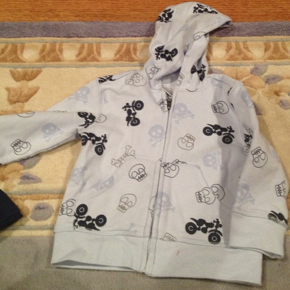 SOLd - Picture 3 of 4