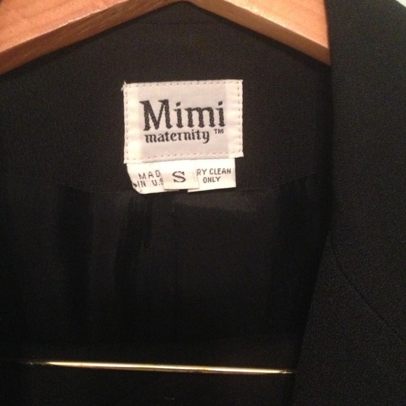 Black maternity jacket and skirt. Size small.
