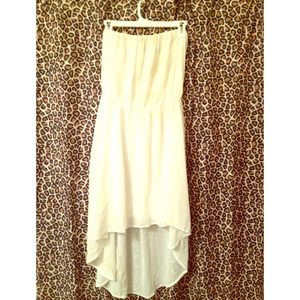 White hi-low summer dress