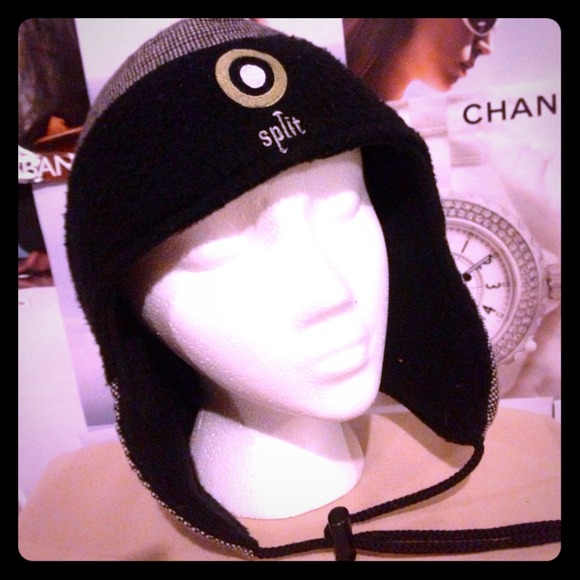 Split Snowboard hat..unisex