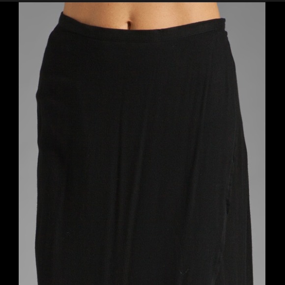 High Waisted Black Maxi Skirt - Picture 4 of 4