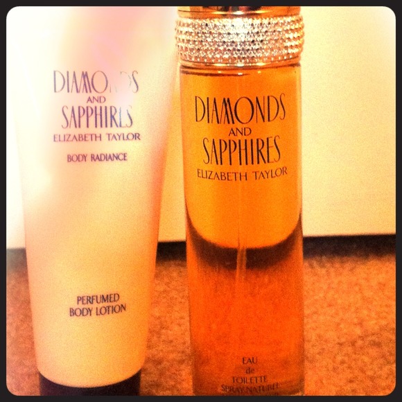 Elizabeth Taylor perfume with perfumed lotion!