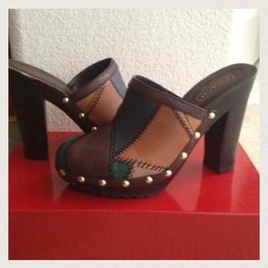 Coach patchwork clogs 6
