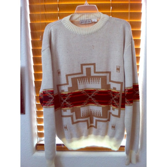 🚫ON HOLD FOR @Nannie08🚫 Indian inspired Sweater