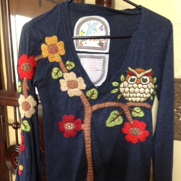 Joystick embroidered owl sweater, size XS