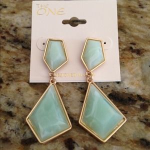 NWT Mint Green Earrings!!