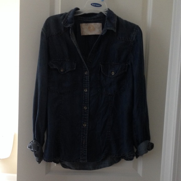 Sold in bundle ***Blue jean shirt