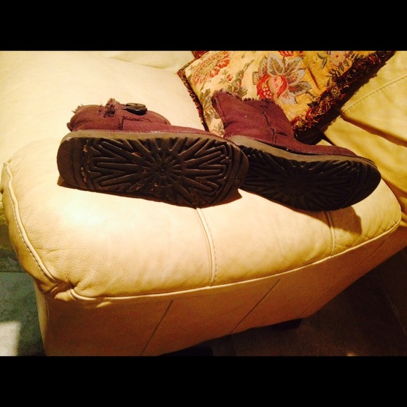 Used ugg boots - Picture 3 of 5