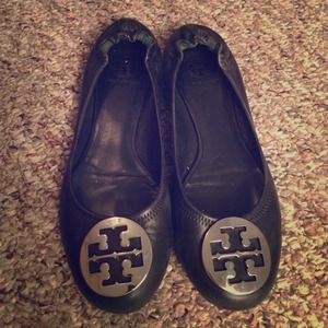 Tory Burch Reva Flats!