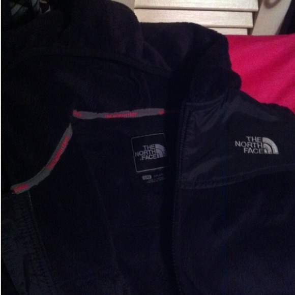 📢SOLD📢The North Face Jacket - Picture 2 of 3