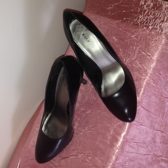 SOLD - Picture 2 of 4