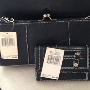 NWT Tommy Hilfiger Black purse and wallet.