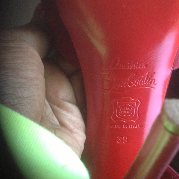 Authentic Christian Louboutins,  only worn twice! - Picture 3 of 4