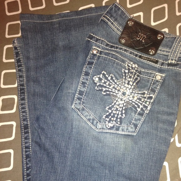 Never worn