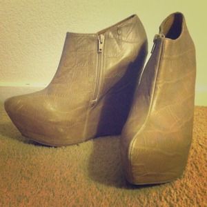Jeffrey Campbell Zoe