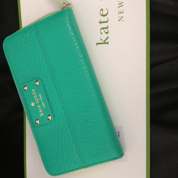 Sold 😘eBayAuthentic leather Kate Spade wallet - Picture 4 of 4