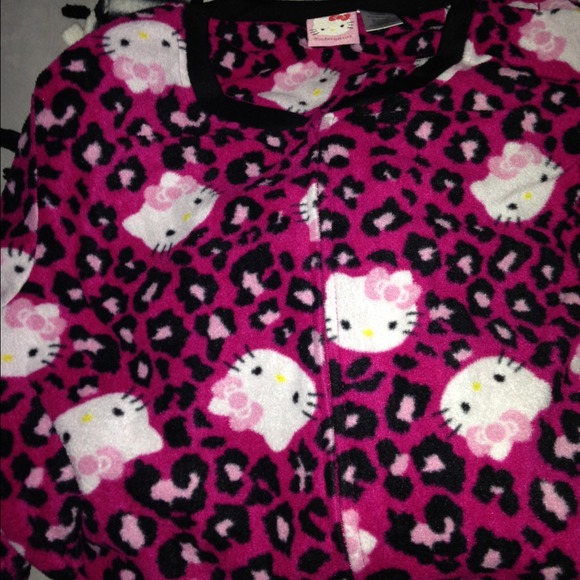 Hello kitty footies