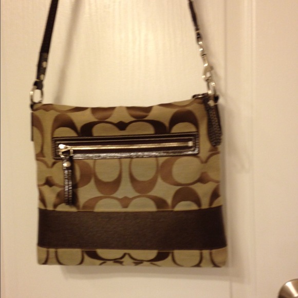 🎈SOLD🎈Coach - Picture 2 of 3