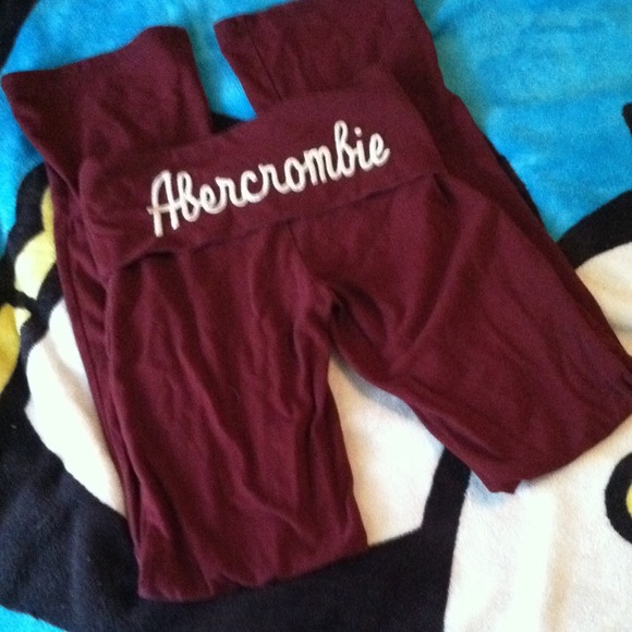 Abercrombie yoga pants