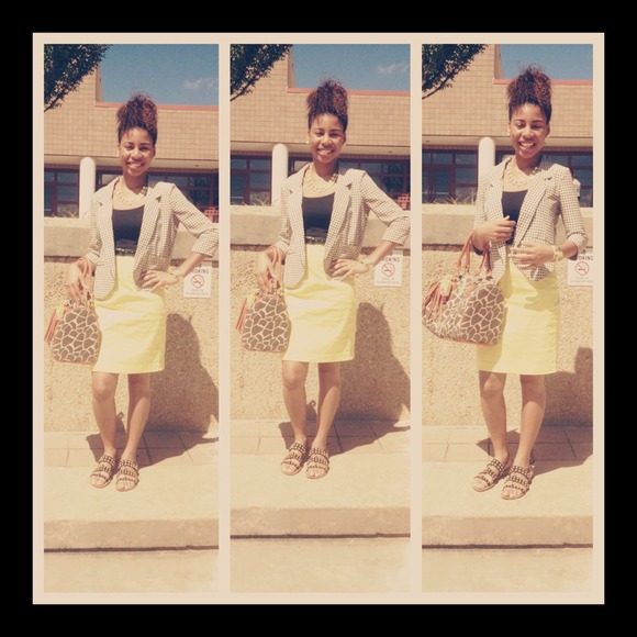 Meet Your Seller 😘😍