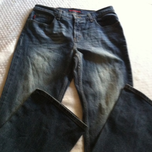 BCBG MAXAZRIA jeans