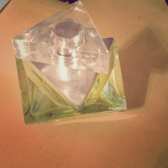 ⭐️Sold⭐️B spears perfume