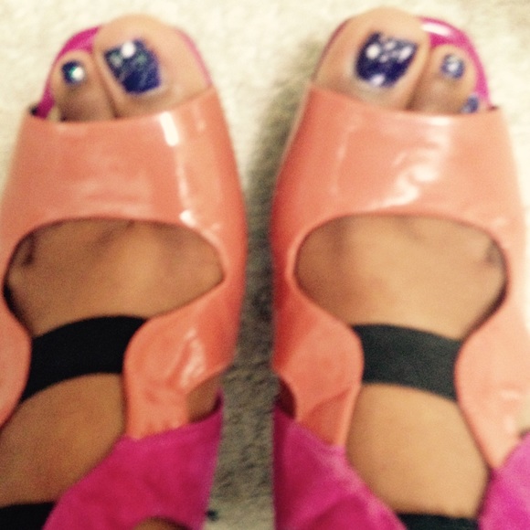 Pumps - Picture 3 of 3