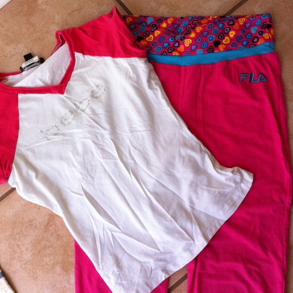 Girls small bebe shirt and  fila girls yoga pants