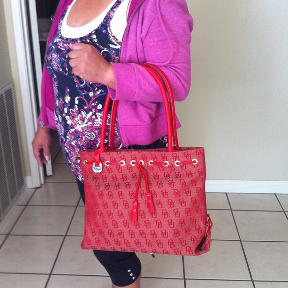 Dooney and Bourke tote - Picture 3 of 4