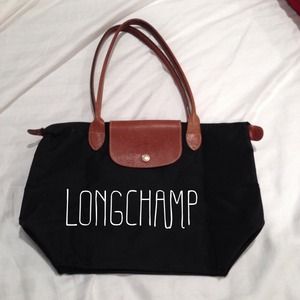 ✋HOLD✋ @chefzilla26 LONGCHAMP Le Pliage Tote bag