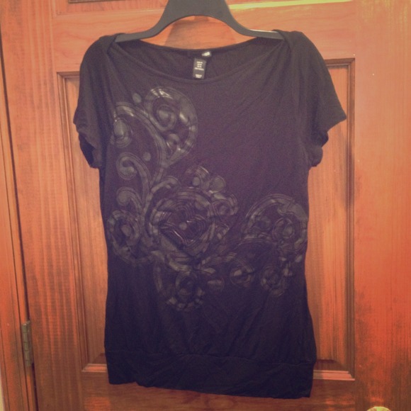 SOLD in bundle H&M black on black stretchy tunic.