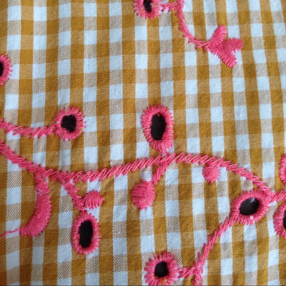 ♥️SOLD Anthropologie eyelet top - Picture 3 of 3