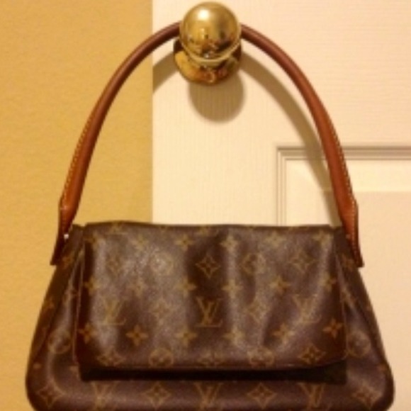 Louis Vuitton - Shoulder Satchel - Picture 2 of 4