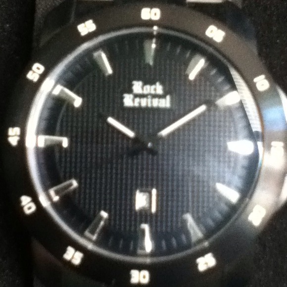 Watch - Picture 3 of 3