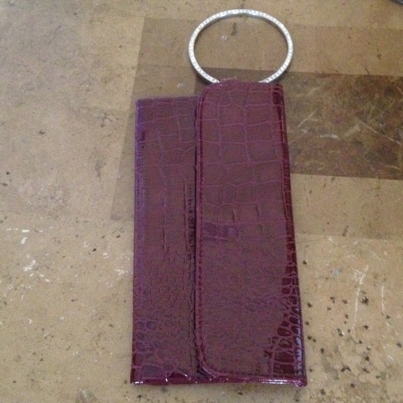 Burgundy Clutch w/crystal Ring accent